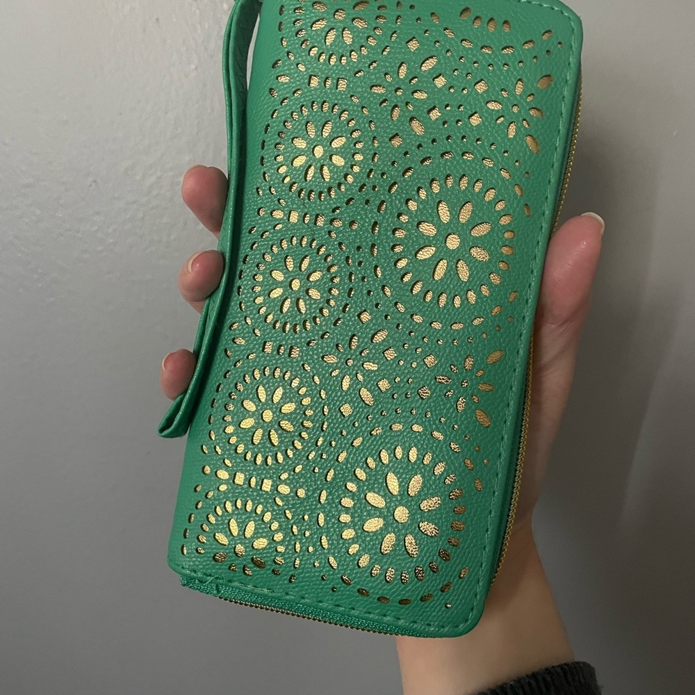 Green and Gold Women's Clutch